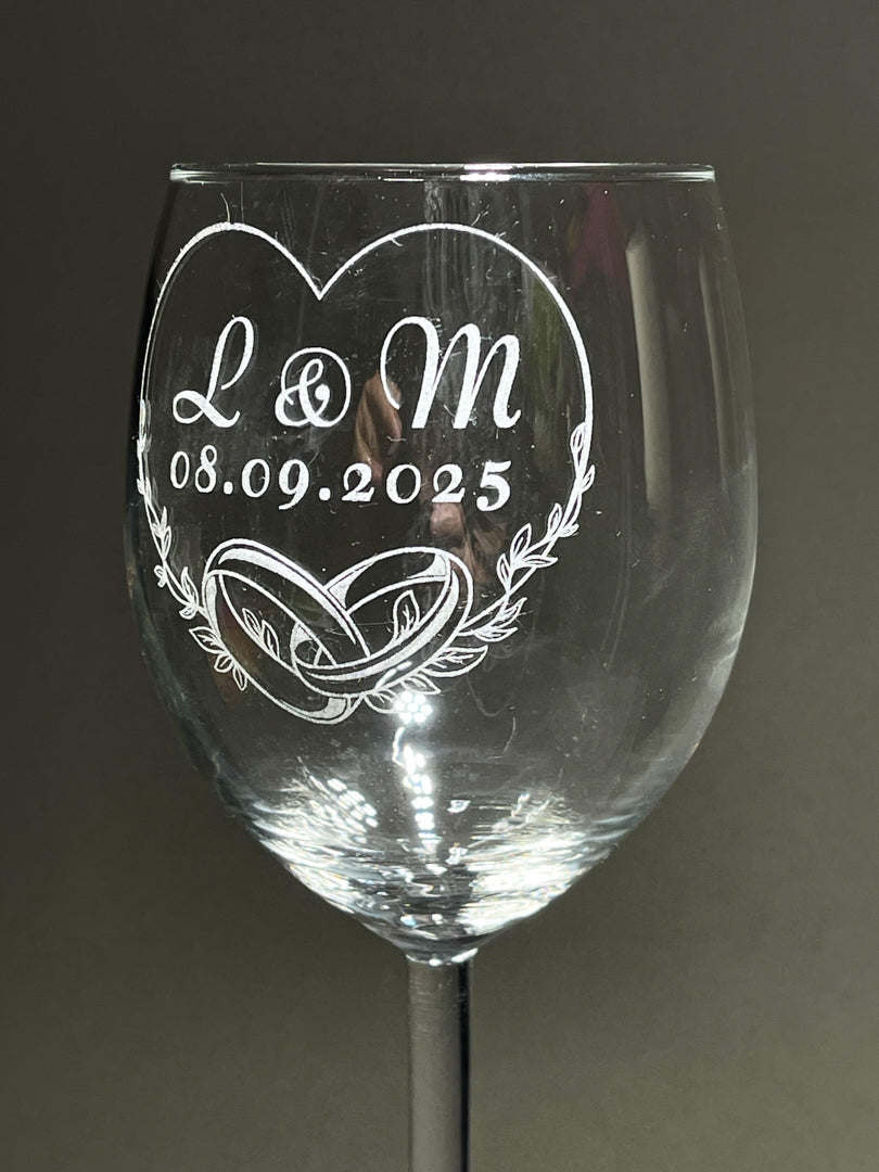 Personalized wine glass